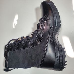 Nike mens SFB Field 8" Boots Size 8 military boot